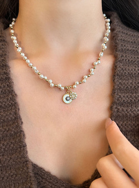 缠绕珍珠毛衫项链女小众双层设计