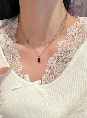 复古小众椭圆黑色吊坠项链女高级感百搭叠戴钛钢精致锁骨链配饰