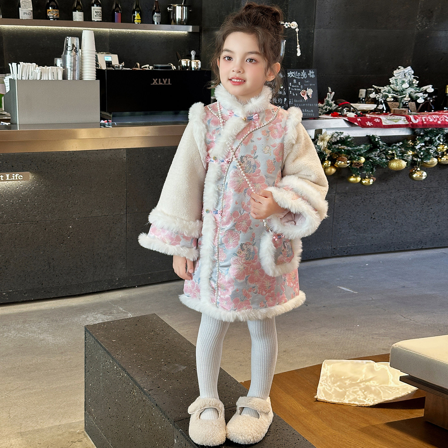 汉服女童冬季2026新款洋气儿童时髦网红爆款过年服女孩冬装裙子潮,淘宝优惠券,粉丝福利购,淘宝优惠卷