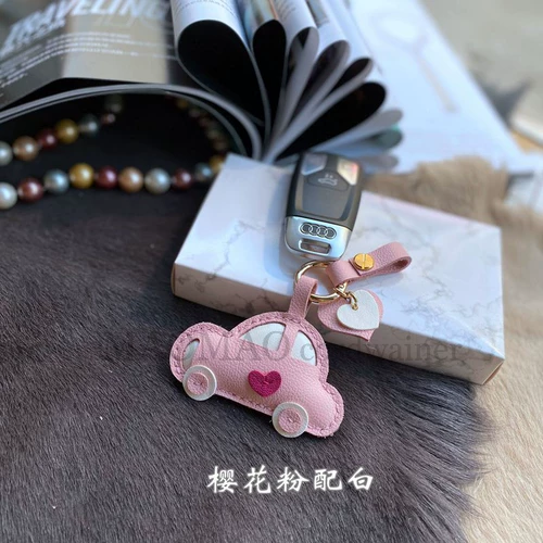 Кожаный мультяшный брелок, креативный аксессуар для влюбленных, из натуральной кожи, подарок на день рождения