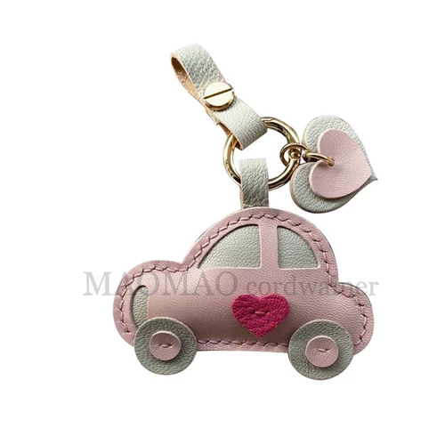 Кожаный мультяшный брелок, креативный аксессуар для влюбленных, из натуральной кожи, подарок на день рождения