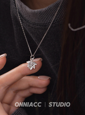 枫叶树叶吊坠项链女锁骨链纯银