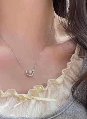 2024新款气质项链猫眼石月牙吊坠小众简约锁骨链通勤日常百搭高级