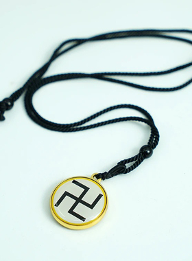 潘氏双面金色万字滴胶小吊坠挂件2.3CM黄万中黄太极黑白太极项链