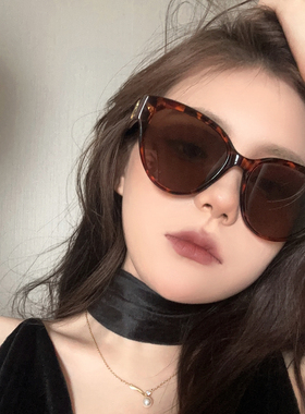 猫眼欧美风女个性小框近视眼镜