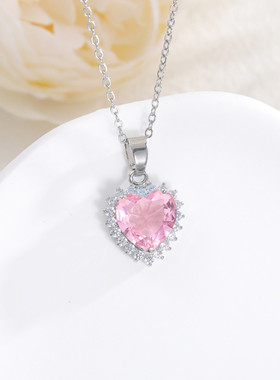 女孩夏季高级感七夕礼物心形项链