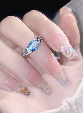 然后我们跳舞了精致可爱蝴蝶戒指