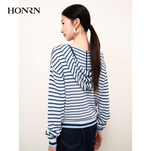 HONRN/红人蓝色条纹撞色连帽针织衫开衫外套上衣女春秋HI11OM524 - 图2