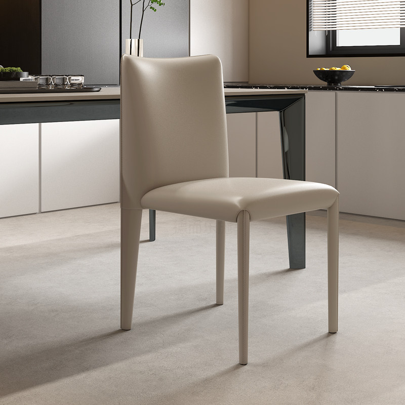 高端意式极简马鞍皮餐椅家用餐厅现代简约靠背凳子酒店设计师椅子