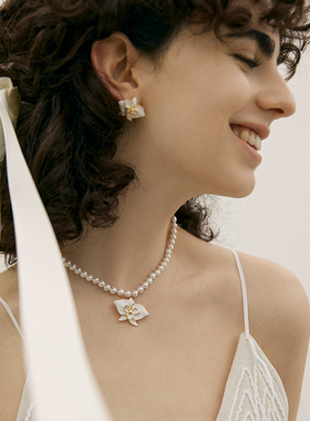 pn沐春系列珍珠气质锁骨链
