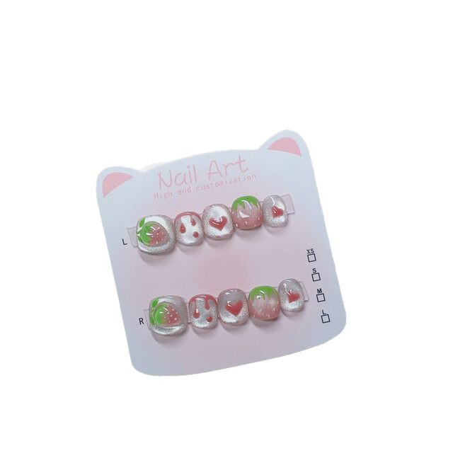 Handmade sweet and savory wear strawberry three-dimensional children's manicure