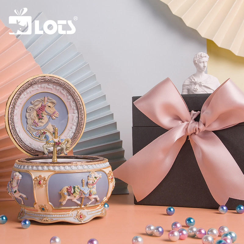 LOTS旋转木马宝盒音乐盒八音盒复古公主少女心情人节生日礼物女生