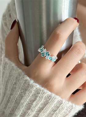 蓝色轻奢风滴釉小花锆石开口戒指