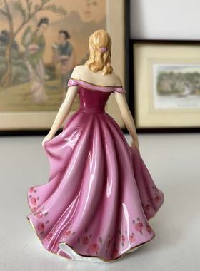 Royal Doulton皇家道尔顿 Pretty Ladies 2012年英国手绘瓷偶摆件