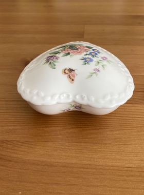 COALPORT 科尔波特 Mayfield 1991年心形纹饰首饰盒 装饰盒 瓷罐