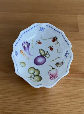 Royal Crown Derby 皇冠德贝 1999年 Chatsworth 水果装饰盘小碟