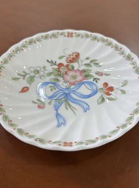Wedgwood 韦奇伍德 1994年英国中古收藏盘 RIBBON CASCADE 小瓷碟