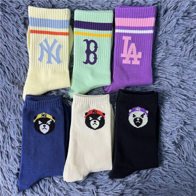 ການຄ້າຕ່າງປະເທດ NY letter socks mid-calf embroidered socks sports