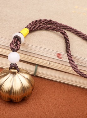 黄铜胜算在握手把件创意把玩