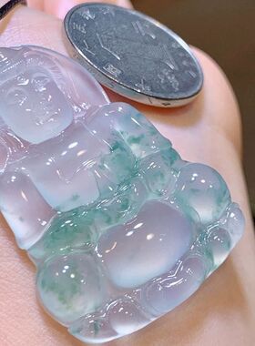 高冰飘花翡翠平替观音吊坠