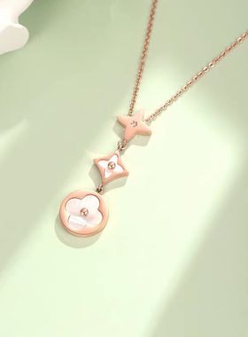 菱形四叶草项链钻石白贝母锁骨链设计感轻奢时尚吊坠