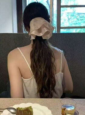 韩版流光缎面裙摆抓夹女2026新款优雅低马尾发夹后脑勺马尾夹头饰