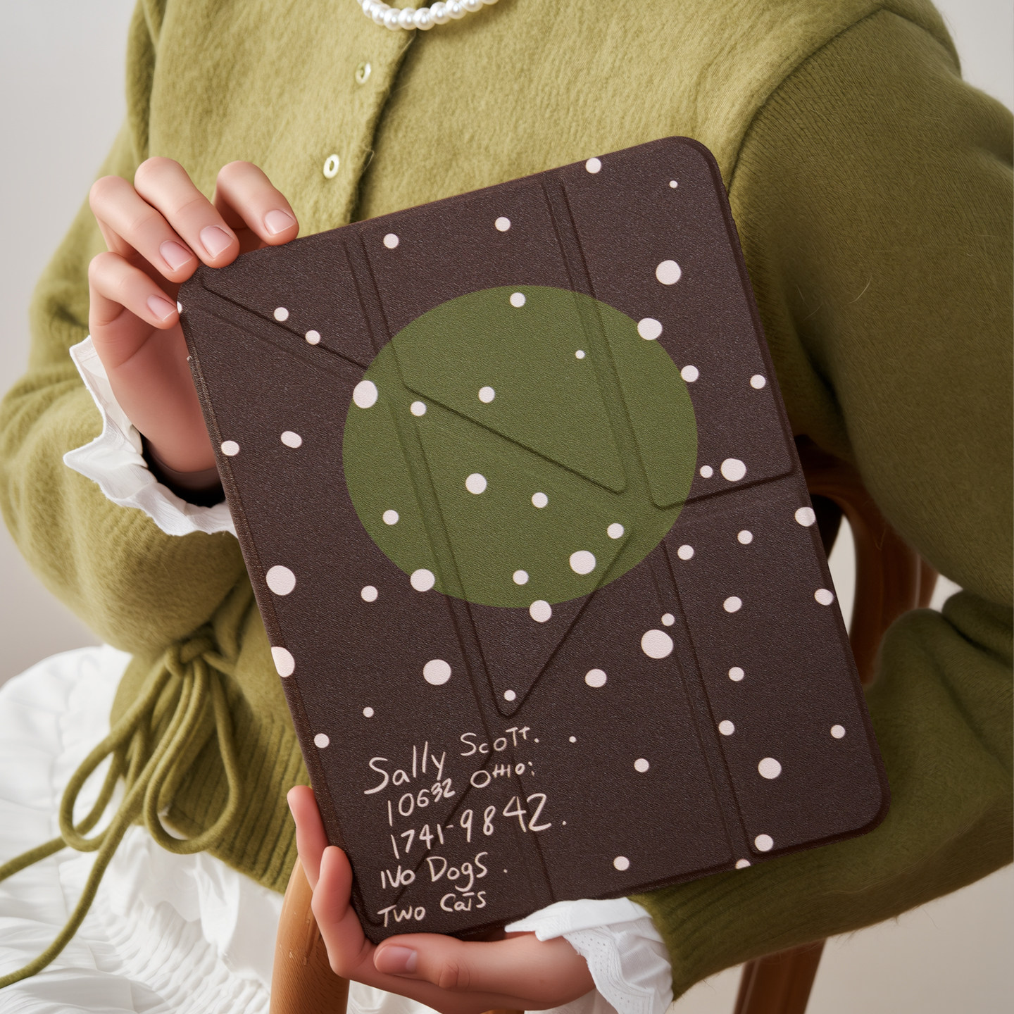 波点适用苹果ipadair7保护套平板电脑壳air6/pro带笔槽Y+三折mini7/10/11代air13寸/4/5/6亚克力卡通可爱硬壳,淘宝优惠券,粉丝福利购,淘宝优惠卷