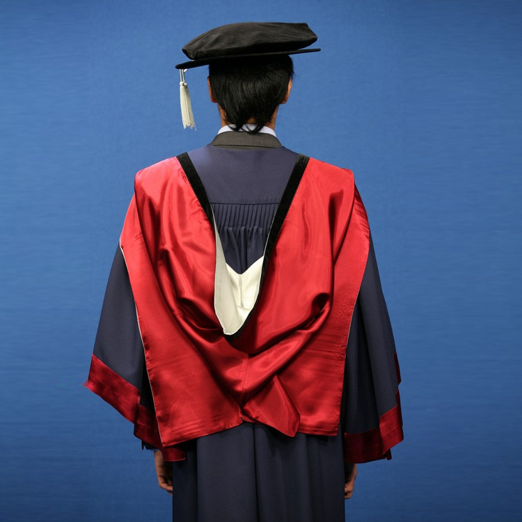 来图制作香港城市理工大学毕业服学士服硕士服博士服袍披肩帽子-图0