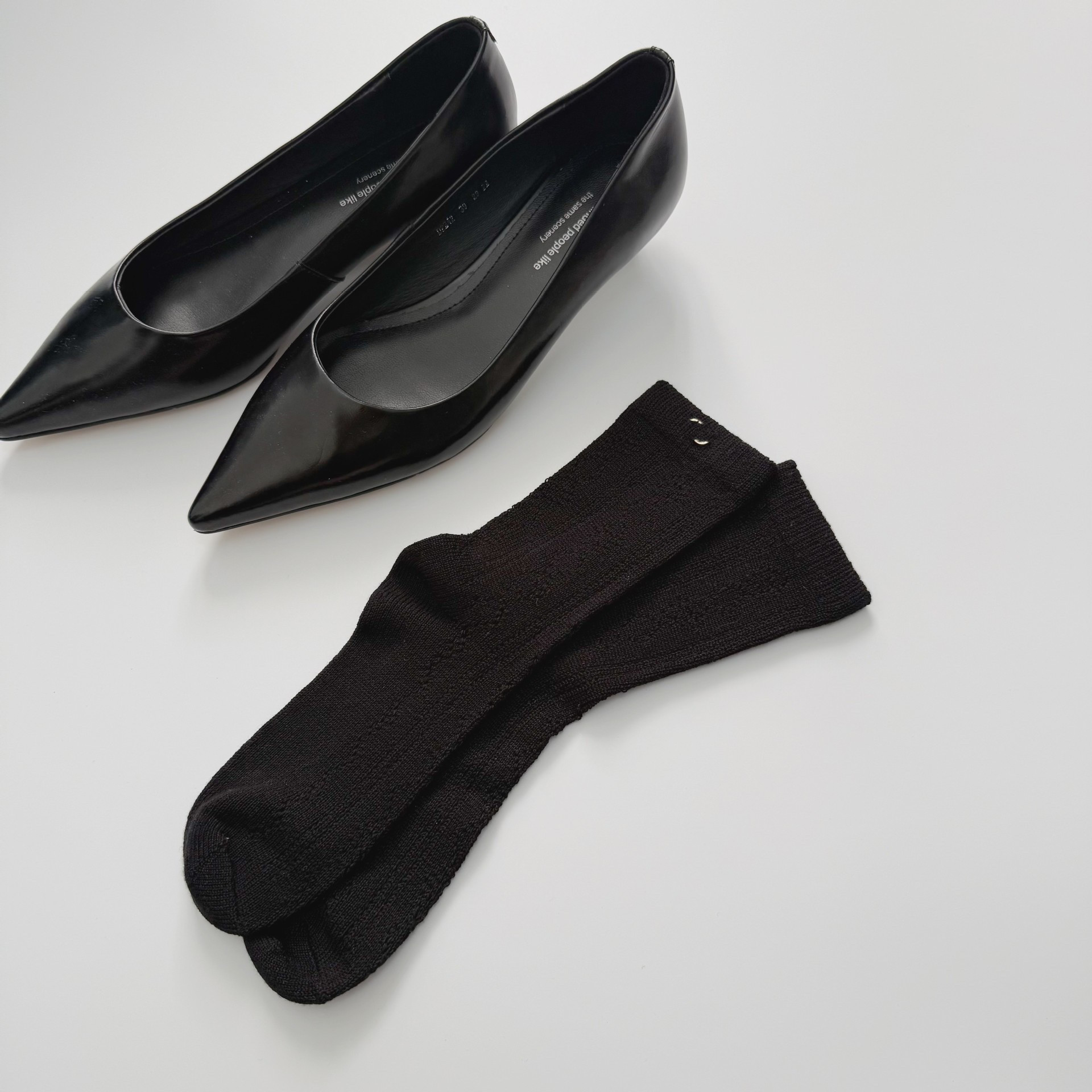 25春夏秀款镂空中筒袜及膝小腿袜明星同款装饰米白网眼堆堆袜短袜,淘宝优惠券,粉丝福利购,淘宝优惠卷