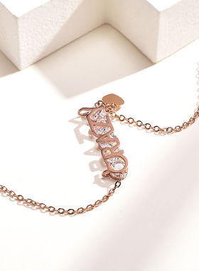 钛钢手链女韩国气质网红ins个性英文字母手饰配饰品闺蜜轻奢百搭