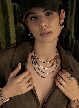 APM精致金色可调节项链