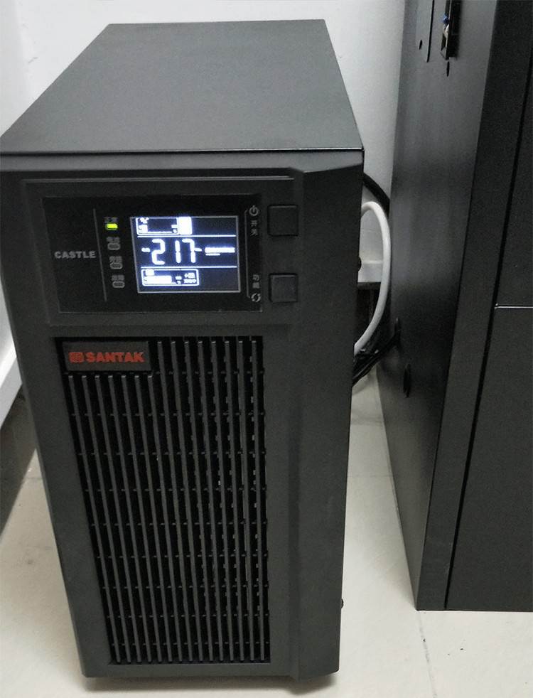 山特UPS电源C10KS在线式10KVA9KW稳压机房监控外接蓄电池192V包邮-图3