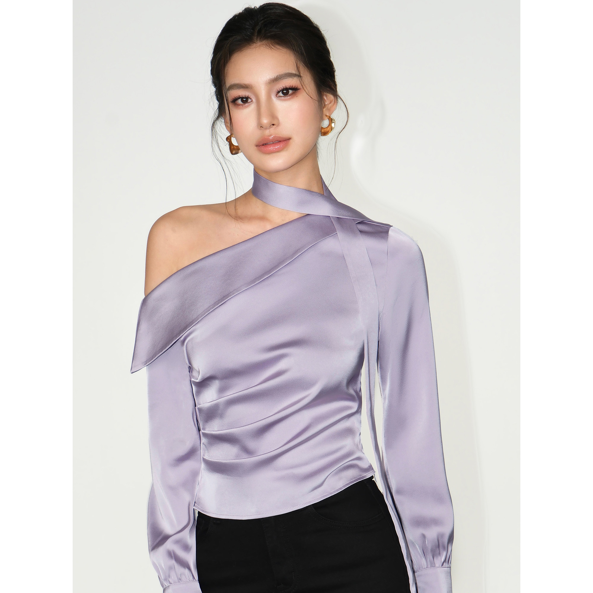 NEVA HU 高级感缎面斜肩长袖衬衫女露肩设计感气质飘带短款上衣,淘宝优惠券,粉丝福利购,淘宝优惠卷