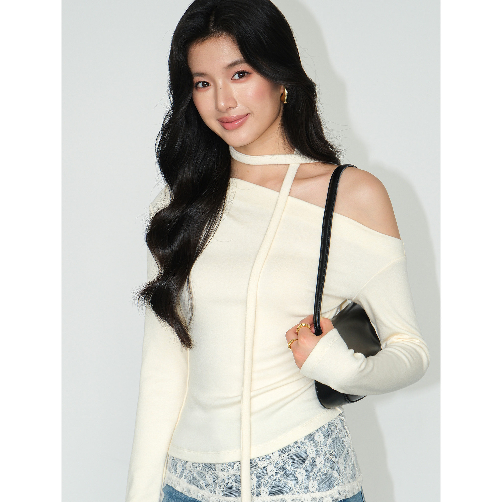 NEVA HU【现货7折】氛围感斜肩针织衫女蕾丝拼接气质飘带打底上衣,淘宝优惠券,粉丝福利购,淘宝优惠卷