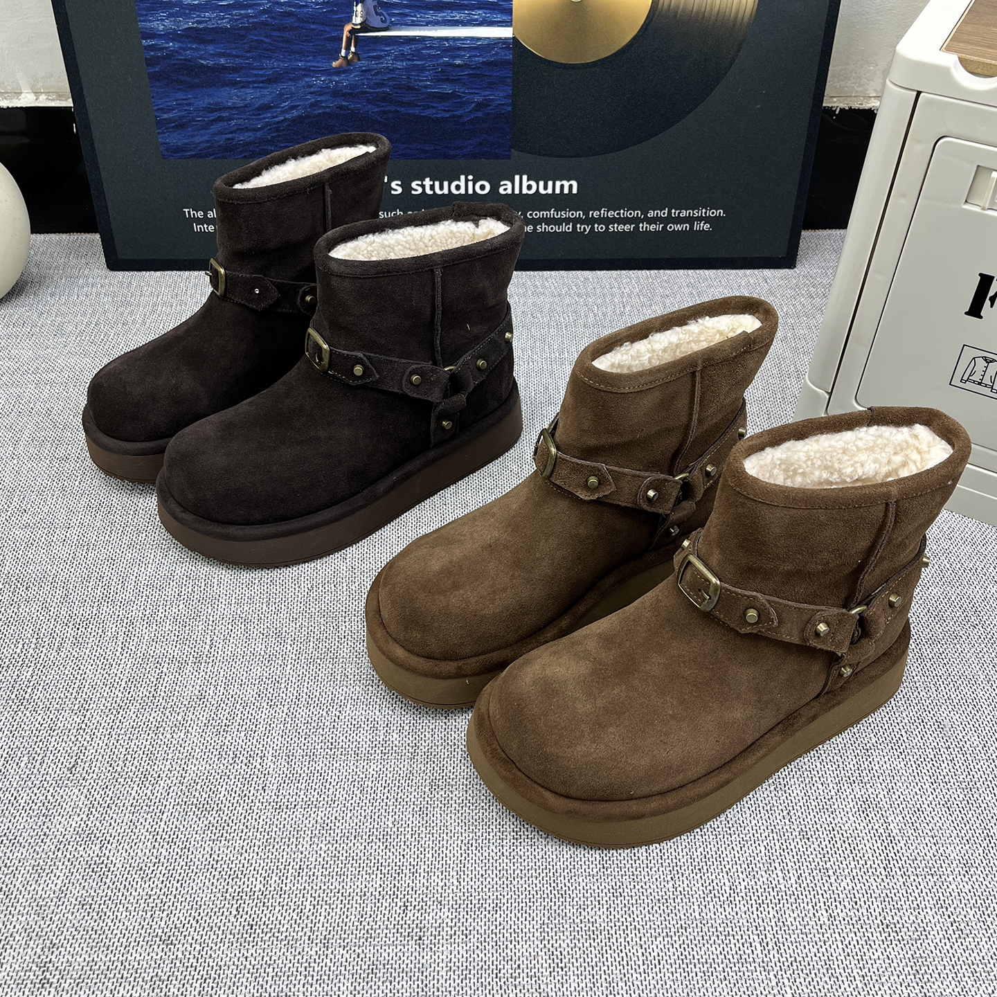 真皮厚底羊羔毛雪地靴女2025冬季新款加绒保暖皮带扣复古短靴棉鞋 - 图1