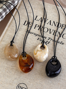 韩系不规则晕染吊坠项链女秋冬简约百搭长款配饰复古美拉德毛衣