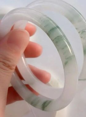 新疆金丝玉天山翠昆仑翠玉圆条手镯翡翠色白糯金丝玉镯戈壁玉镯子