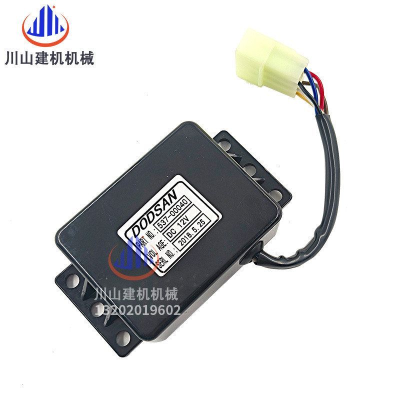 挖掘机斗山大宇150/220/ 215/225/300-5-7雨刮计时器控制器00040 - 图2