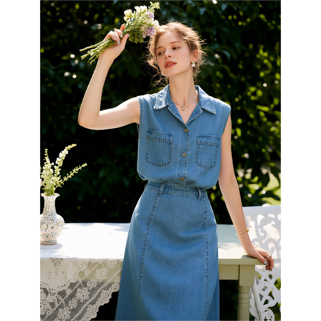 ຊຸດກະໂປງກະໂປງ denim sleeveless ສີຟ້າ lapel
