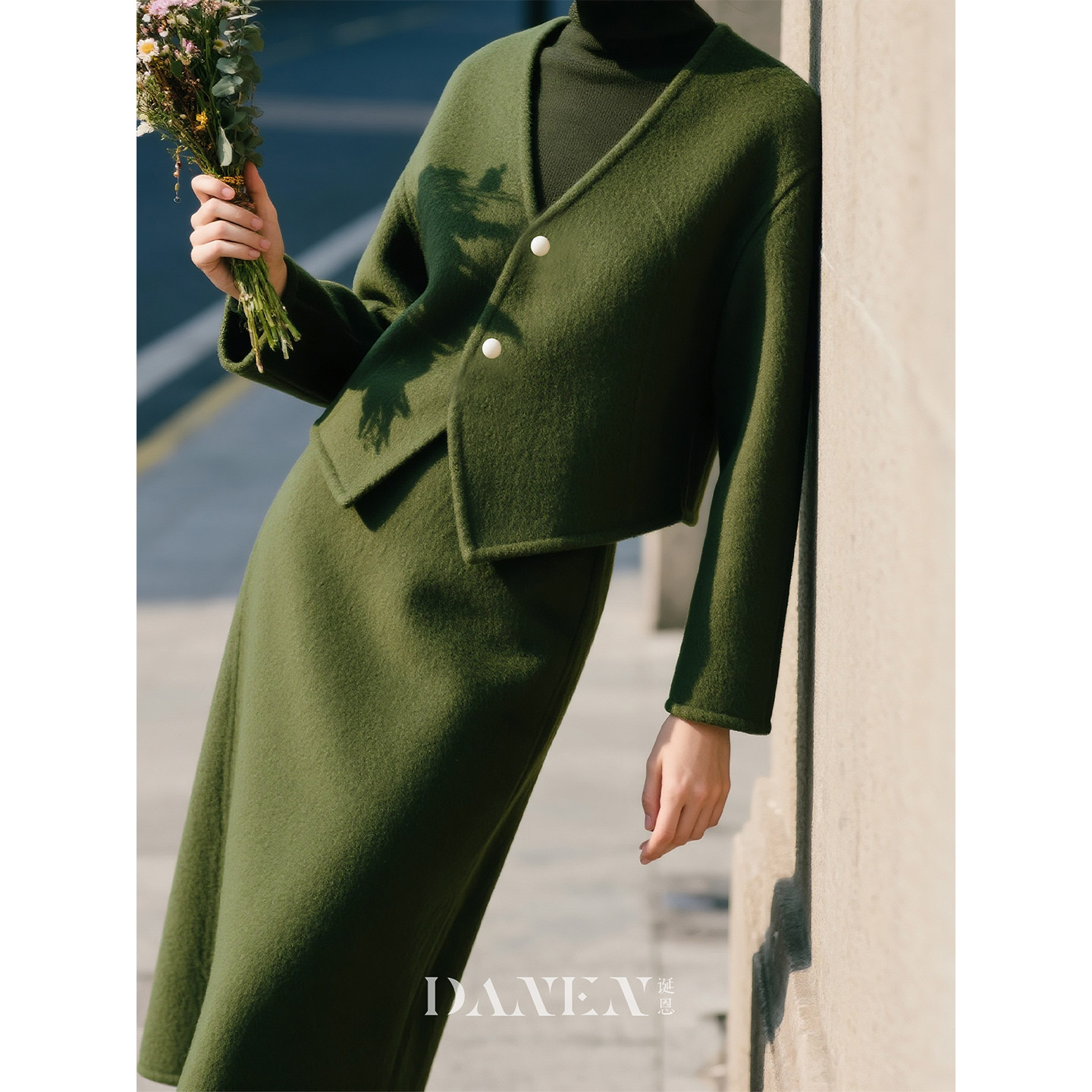 军绿色套装女2026年春季新款羊毛高级感气质毛呢上衣半身裙两件套,淘宝优惠券,粉丝福利购,淘宝优惠卷