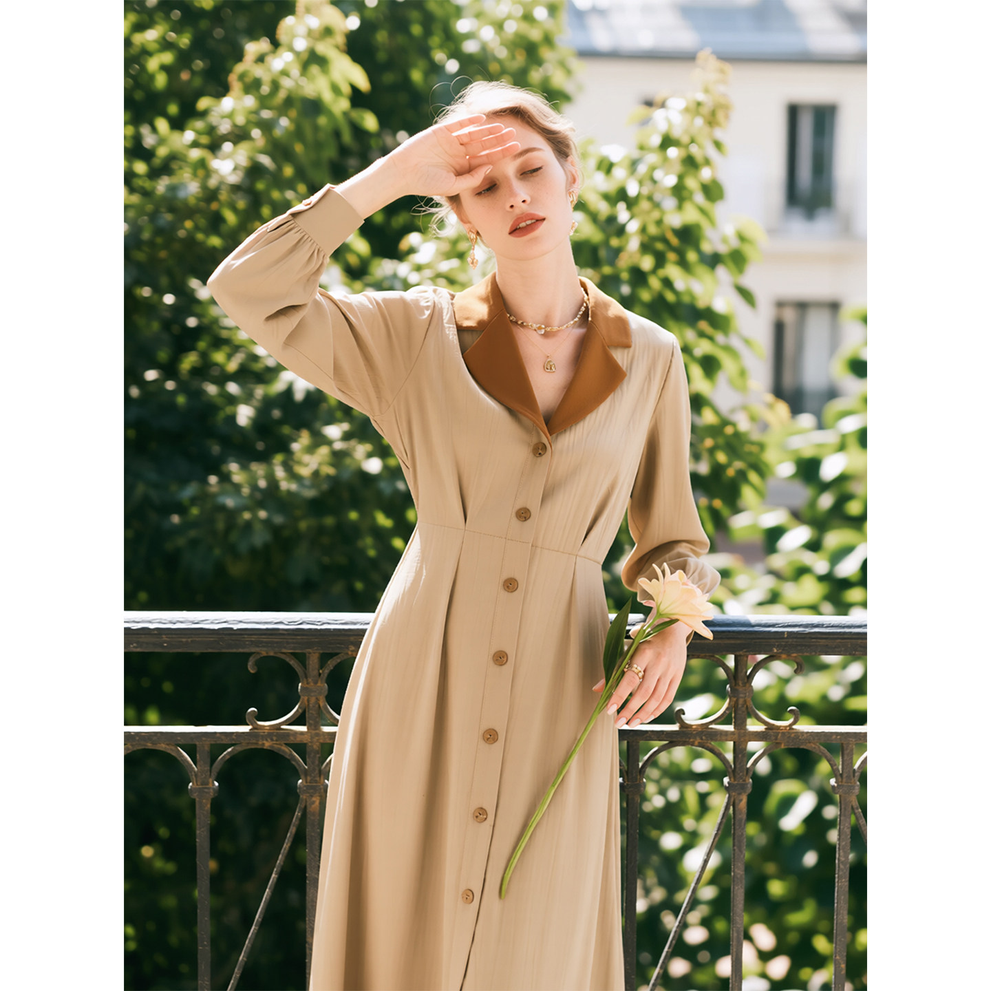 卡其色长袖连衣裙女2026年春季新款温柔风法式收腰显瘦气质裙子,淘宝优惠券,粉丝福利购,淘宝优惠卷