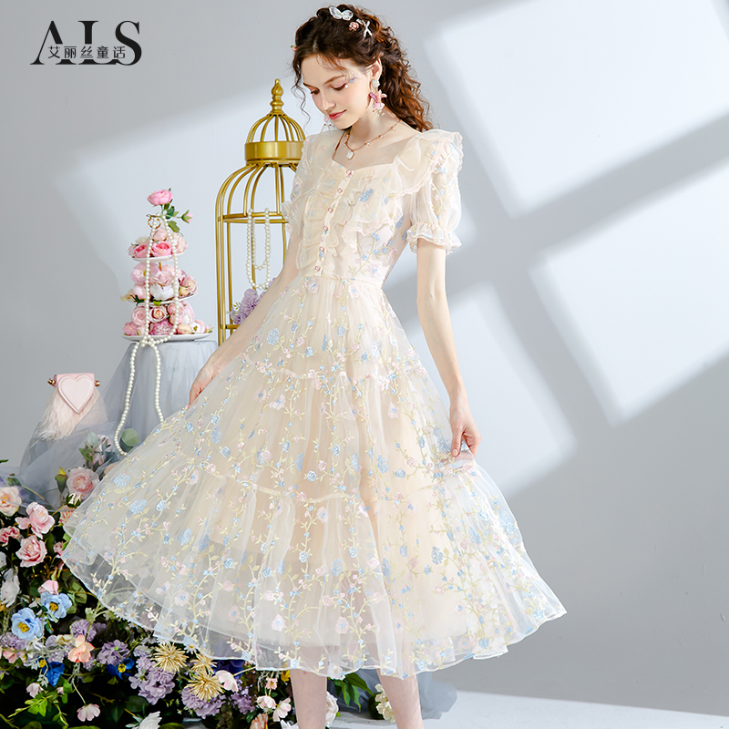 艾丽丝2025夏季新款优雅仙气公主裙杏色短袖刺绣中长款蛋糕连衣裙