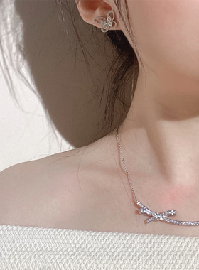 微笑蝴蝶结项链s925满钻链子ins