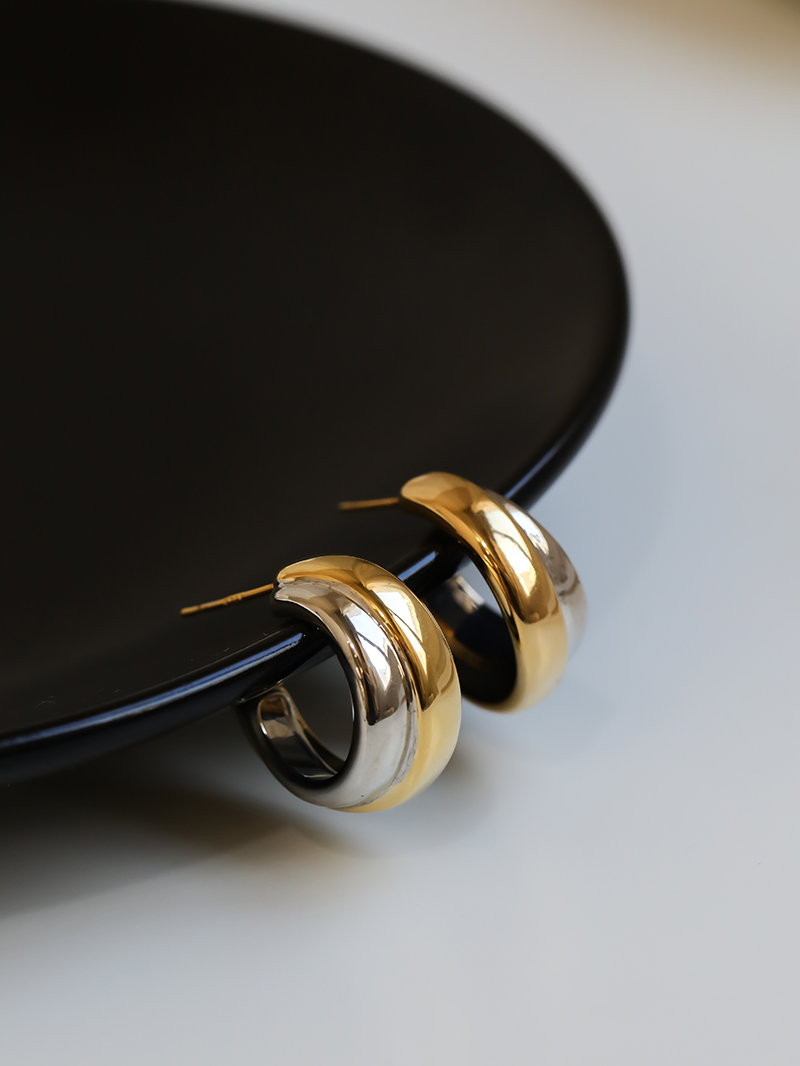 S925银针欧美小众设计金属交错撞色高级感耳环冷淡风潮人耳钉原创 - 图2