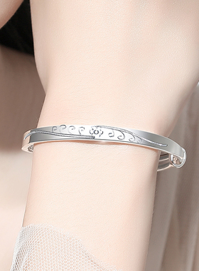 9999年轻款女士节日礼物纯银手镯