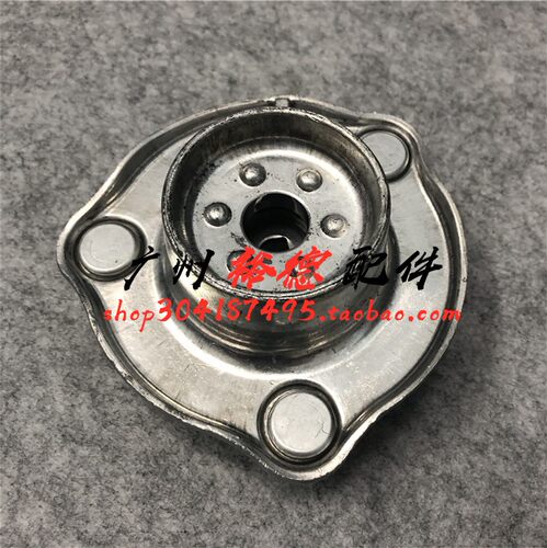 适用奔驰W205W213前机顶胶C180轴承C200减震器C260座E200上盖E300 - 图1