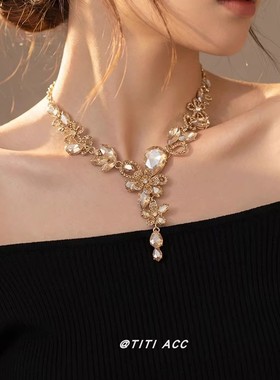 复古宫廷风重工闪耀花朵水滴吊坠项链女轻奢高级感锁骨链耳环配饰