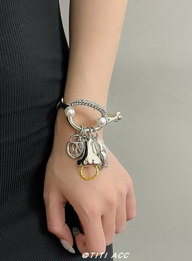 欧美现实主义面部五官吊坠流苏手链女立体镶嵌珍珠时尚设计感手饰