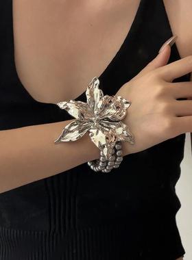 欧美冷淡风金属鸢尾花手镯女复古