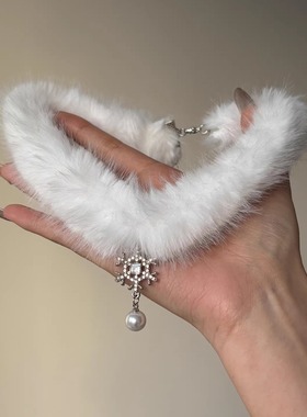 圣诞节白色毛绒绒项链高级感颈链